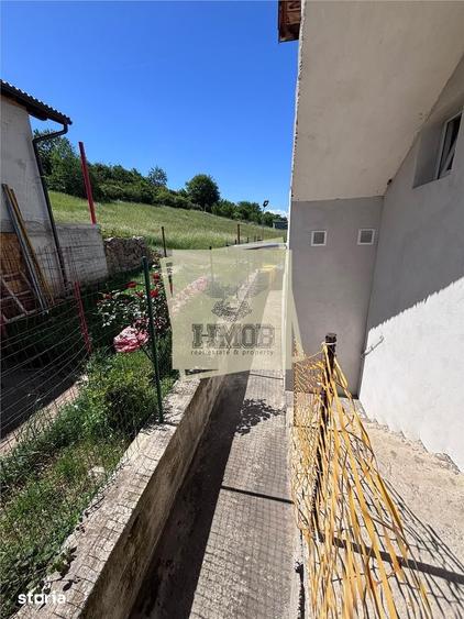 Apartament cu 3 camere decomandat în Șura Mare
