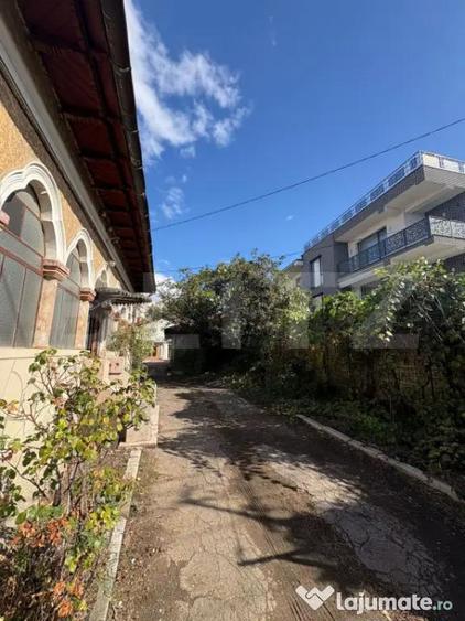 Casa de vanzare pentru renovare sau demolare zona pre - 1