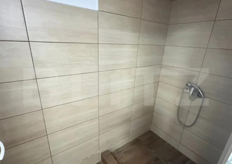 Spatiu de birouri, zona centrala - 12