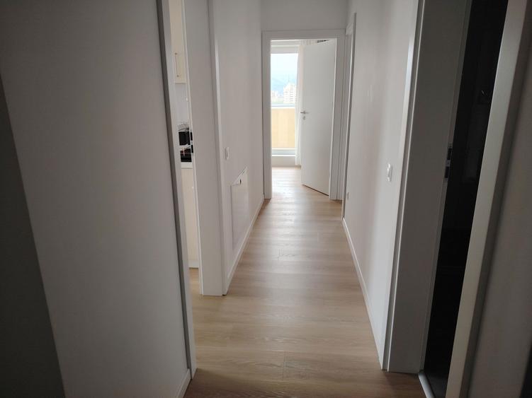 Inchiriez ap 2 camere decomandate central - 4