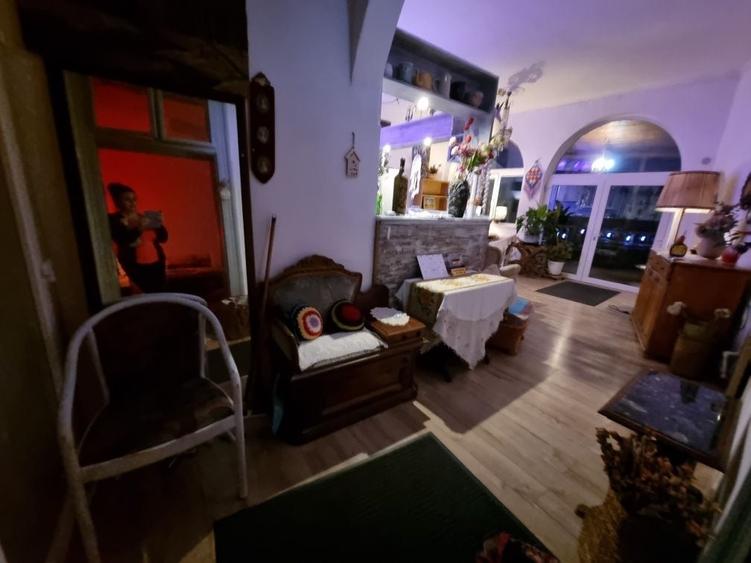 Casă cu 3 camere cu Teren 1000 Mp în Gruia