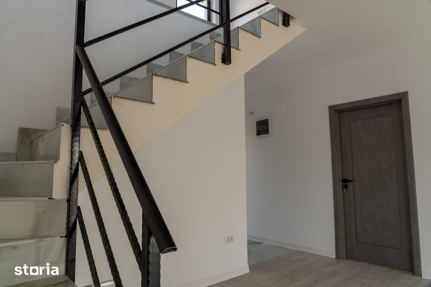 Casă cu 4 camere cu Teren 400 Mp în Berceni