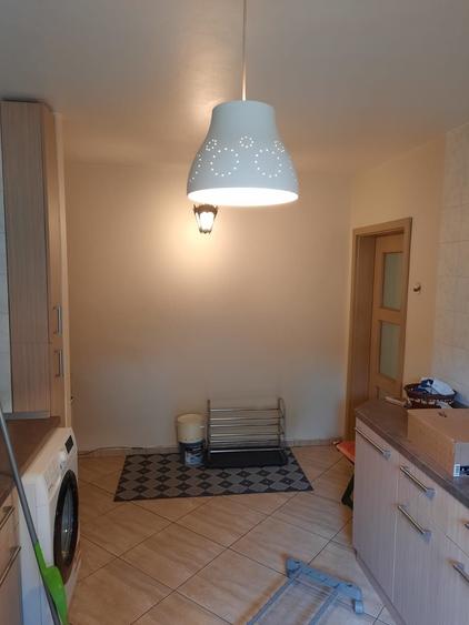 Apartament cu 2 camere semidecomandat în Spitalul Județean