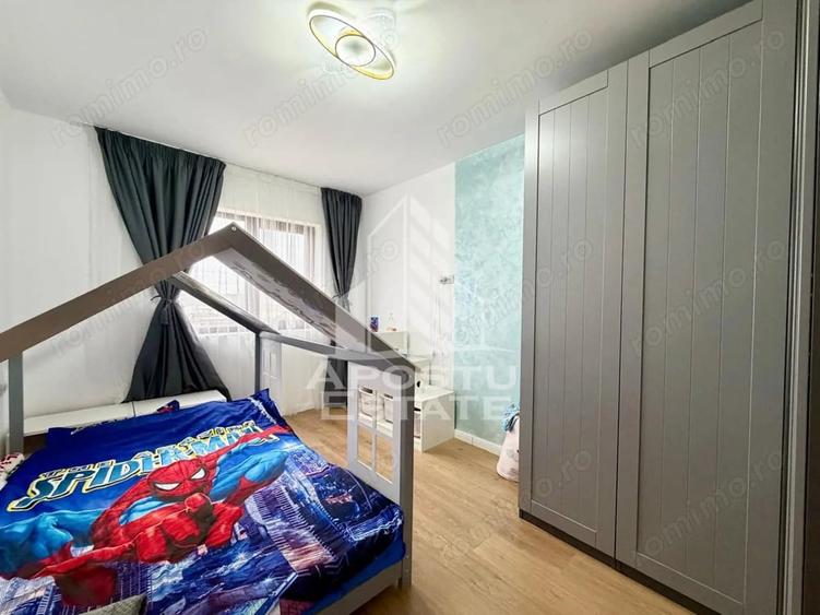 Casă cu 4 camere cu Teren 300 Mp în Moșnița Veche