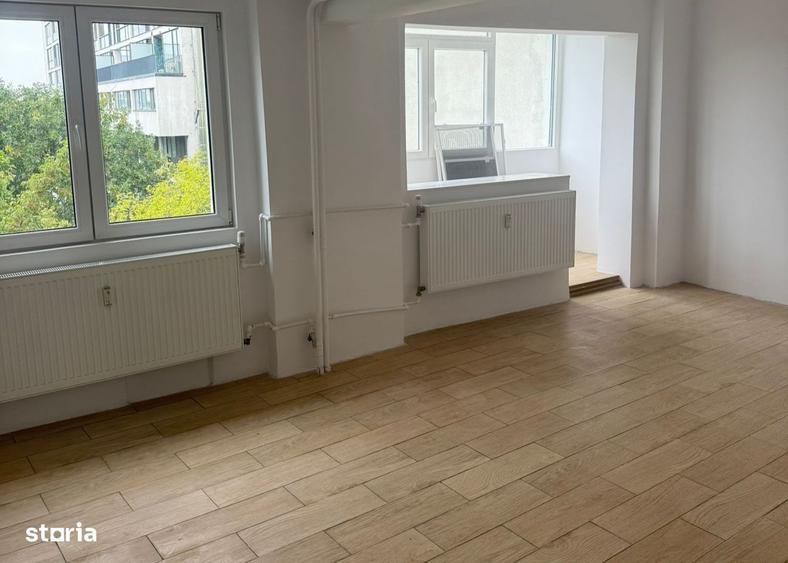 Apartament cu 3 camere în Colentina