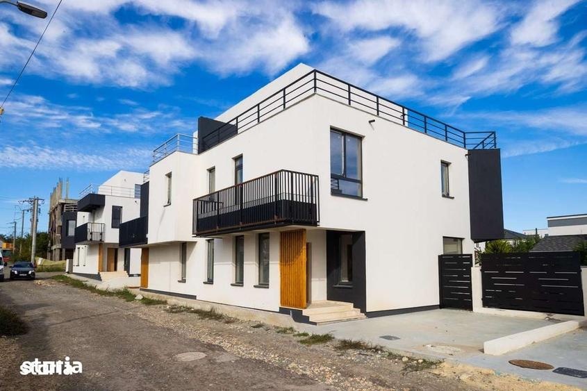 Casă cu 5 camere cu Teren 220 Mp în Palazu Mare