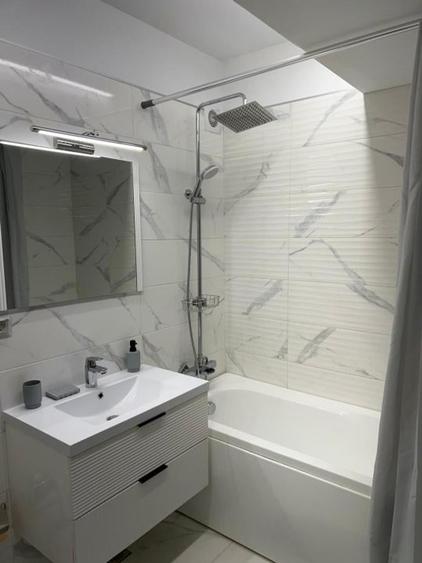 Apartament cu 2 camere semidecomandat în Pipera