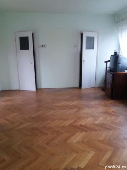 Casă în Central