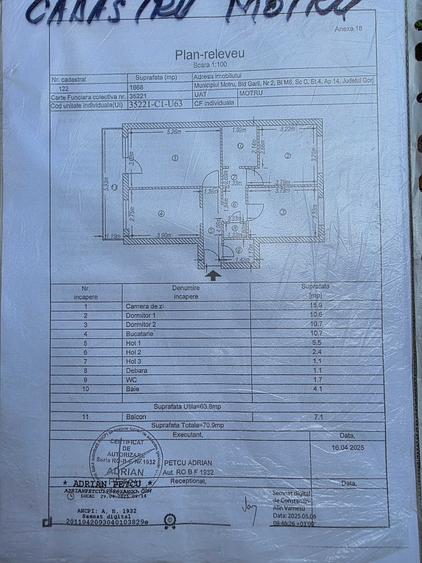 Apartament cu 3 camere decomandat în Central