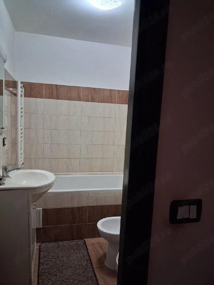 Apartament cu 2 camere decomandat în Orizont