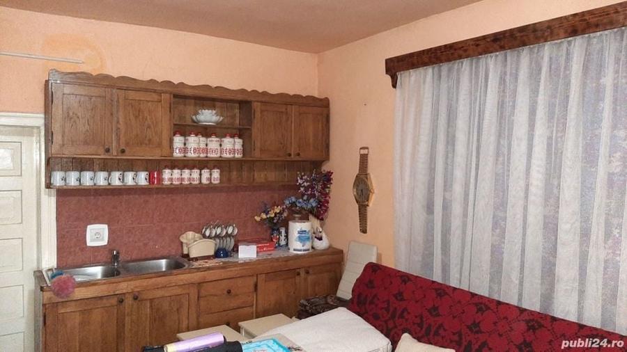 Casă cu 2 camere în Chețani