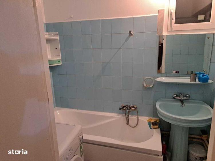 Apartament cu 2 camere decomandat în Cantemir