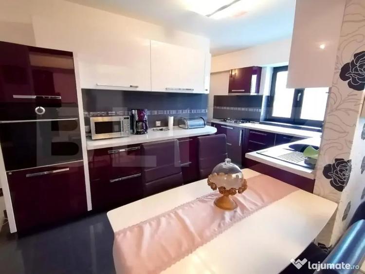 Apartament cu 4 camere decomandat, mobilat în Calea București