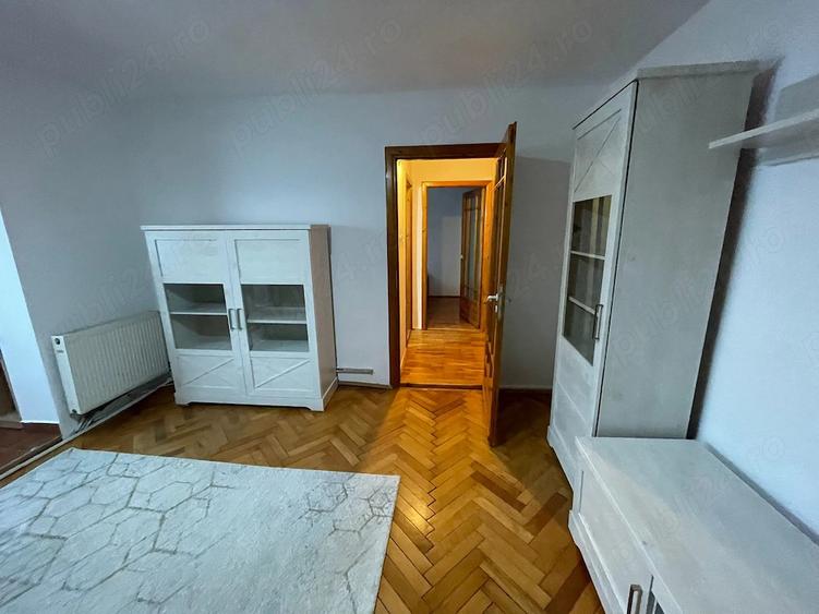 Apartament cu 2 camere semidecomandat în Dâmbovița