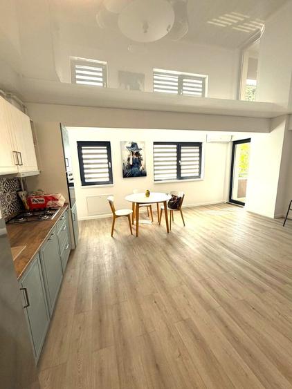 Apartament cu 2 camere decomandat în Casa de Cultură