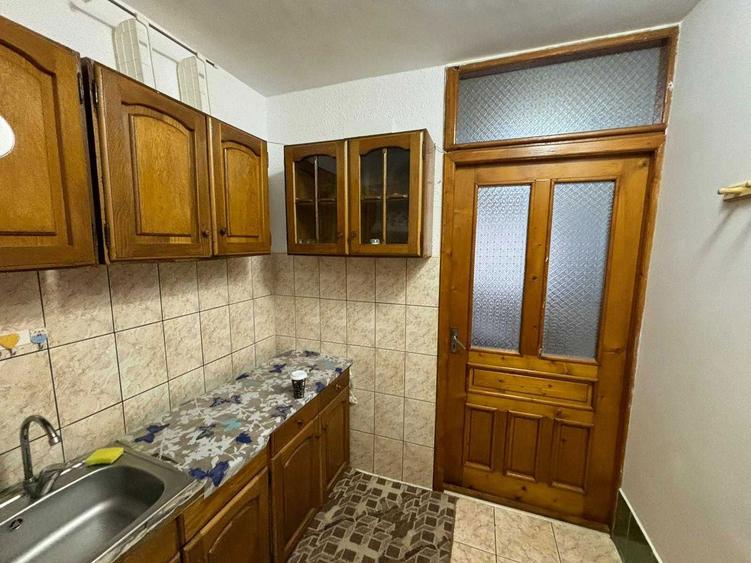 Garsoniera de vanzare in Zarnesti Brasov - 2