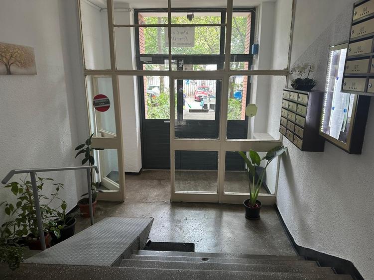 Apartament 3 camere, 2 băi, 2 balcoane – Bulevardul Ghencea, etaj 1/10 - 12