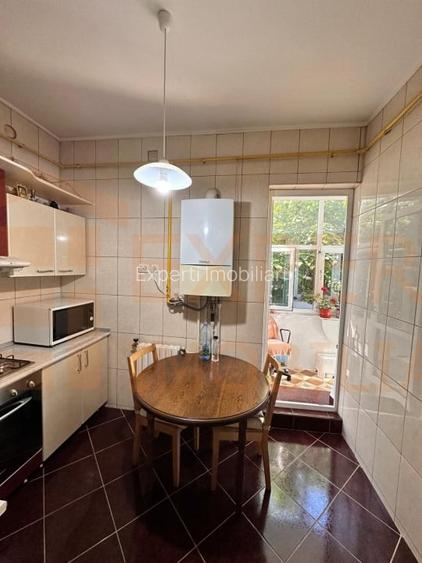 Apartament 3 camere zona Cazino-Comandament Constanta