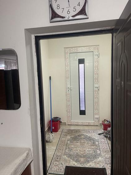 Garsoniera de inchiriat voluntari zona kaufland la curte - 2