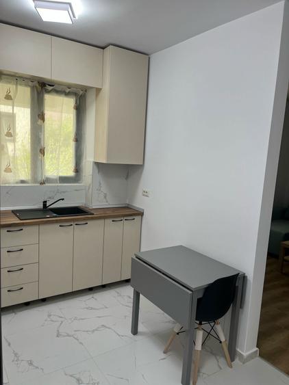 Inchiriez garsoniera apusului residence - 2