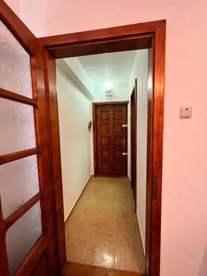 Microapartament, parter, zona centrala- Radauti - 2