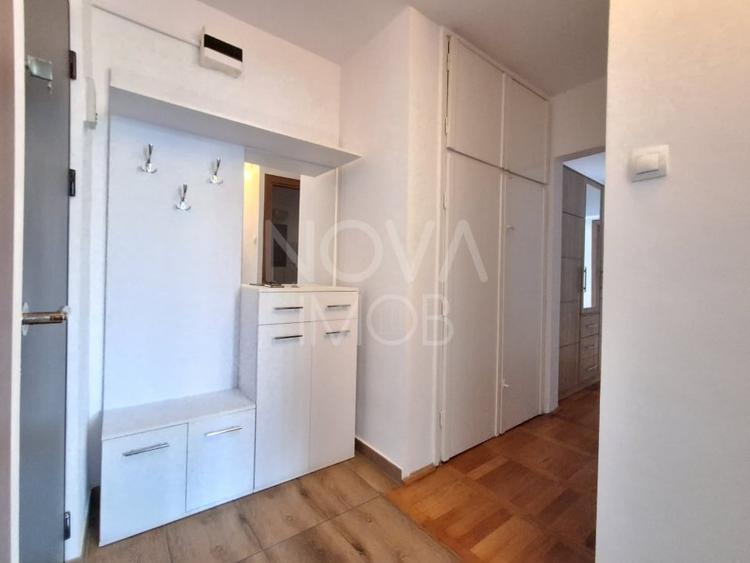 Apartament 3 camere, decomandat, Terezian - 9