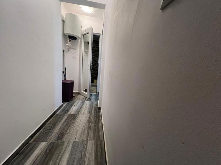 Inchiriez garsoniera zona capat troleu - 3