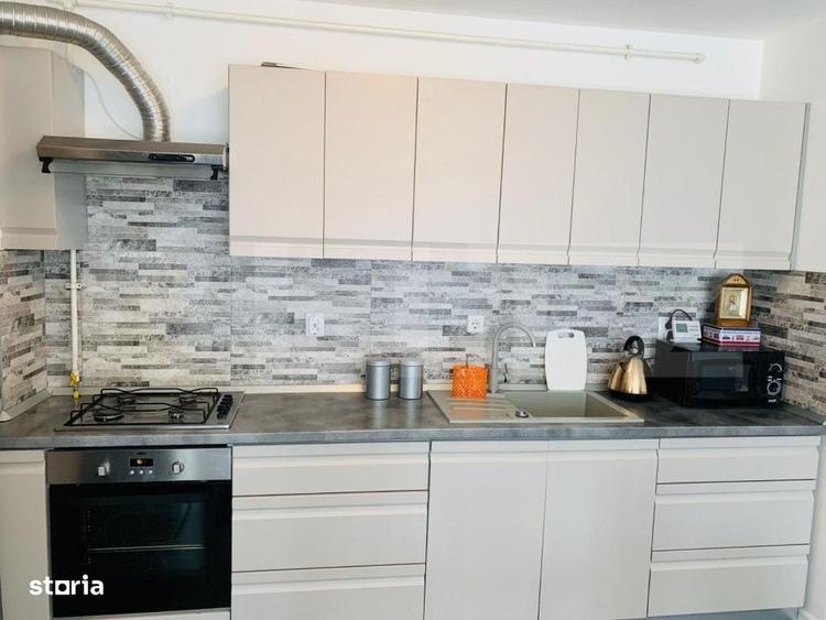 Apartament cu 4 camere semidecomandat în Grigorescu