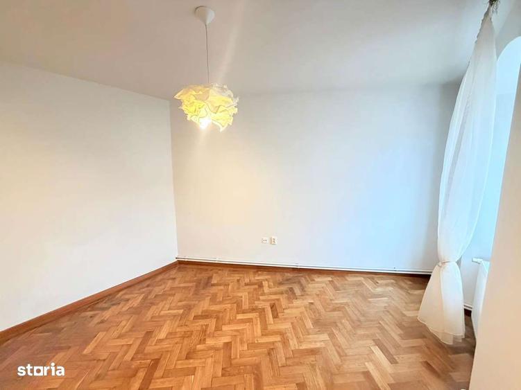 Apartament 4 camere de inchiriat, Central-Brasov - 17