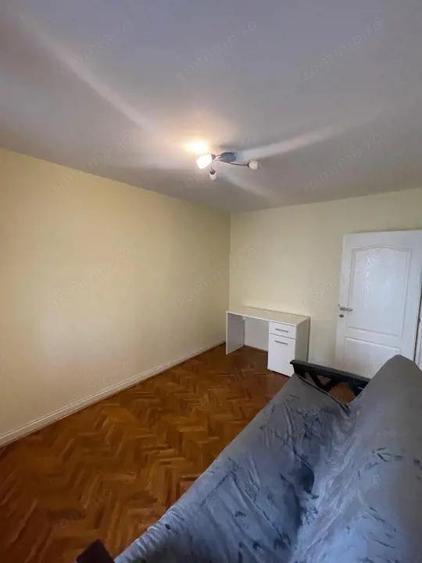 Apartament 3 camere, 70 mp, zona Republicii - 9