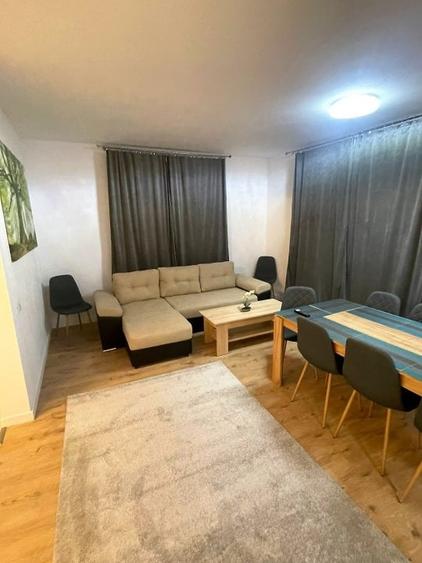 VAND COMPLEX TURISTIC IN BRAN LANGA PARTIA DE SCHI ZANOAGA - 35