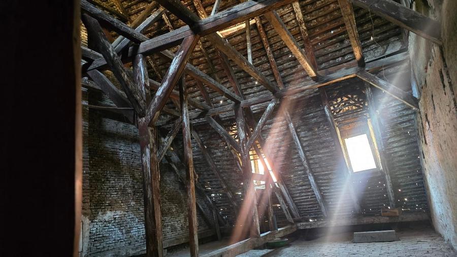 Investiție în patrimoniu UNESCO – apartament în centrul Sighișoarei - 11