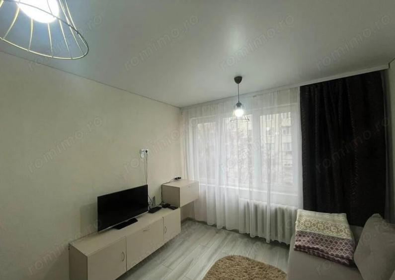 1 camera in zona Sagului - 4