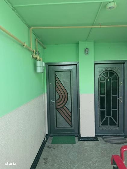 Feldioara - strada Brazilor, Apartament cu 2 camere decomandat - 52 mp - 4