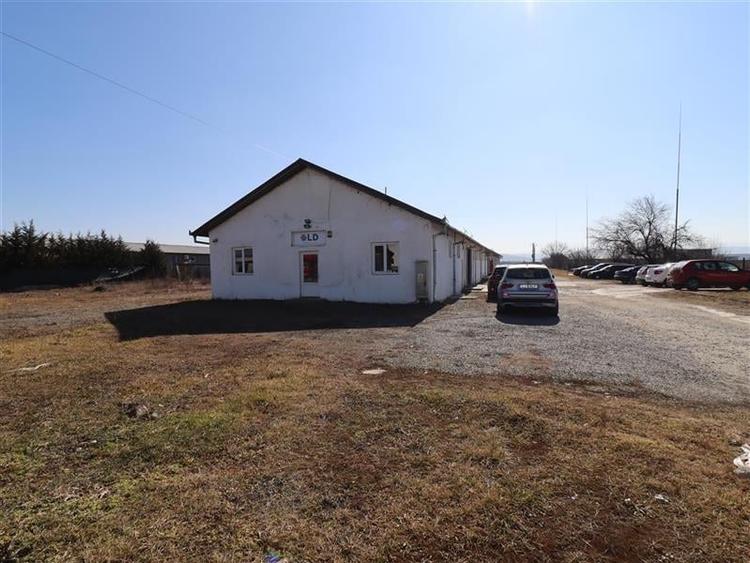 Teren intravilan 9359 mp  |  hala 786 mp | Apahida | zona Libertatii - 4