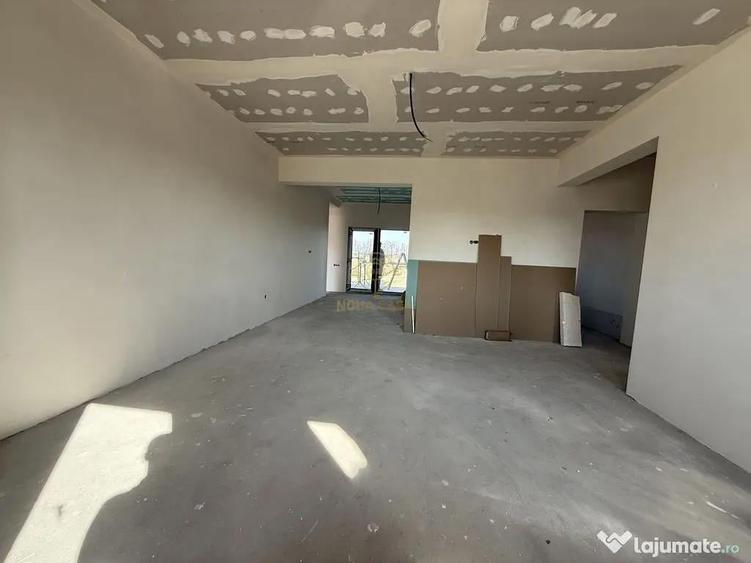 De Vanzare Casa 3 Dormitoare/Garaj/Terasa cu Teren Genero... - 5