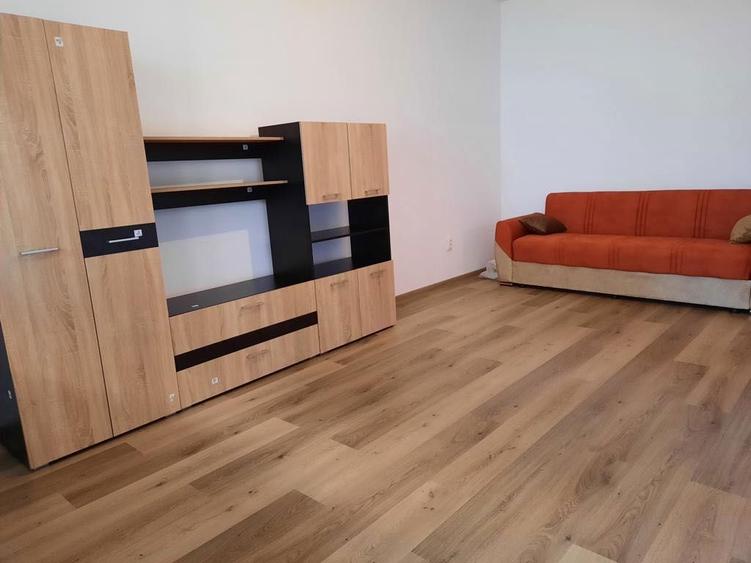 Apartament cu 3 camere - 1