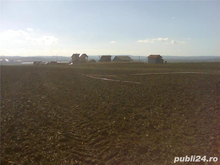 vand teren intravilan 3935 mp, nord - est in sat NAZNA - 3