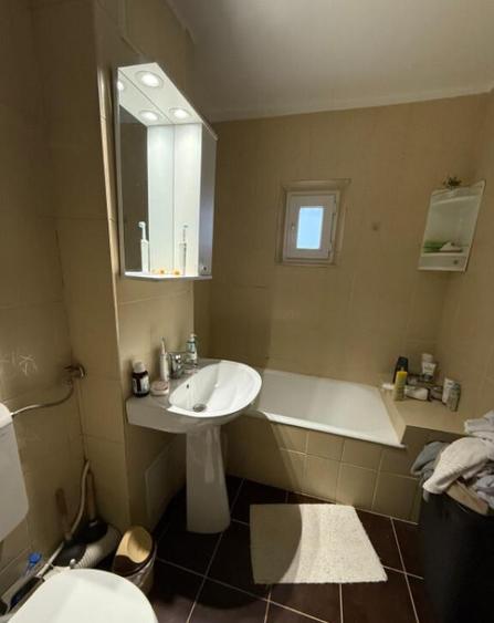 Apartament 2 camere, 51,5 mp, zona Rovine - 3