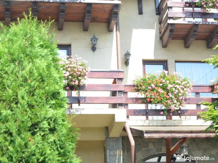 De vanzare pensiune situata in Busteni - 10