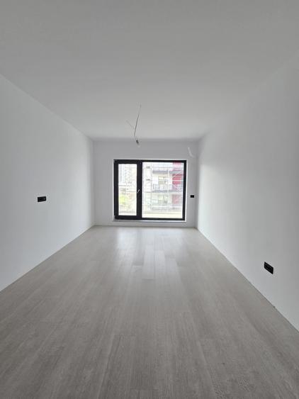 Ap 4 Camere La Cheie 125 mp Decomandat Finalizat Metrou 12” Dotari Excelente - 2