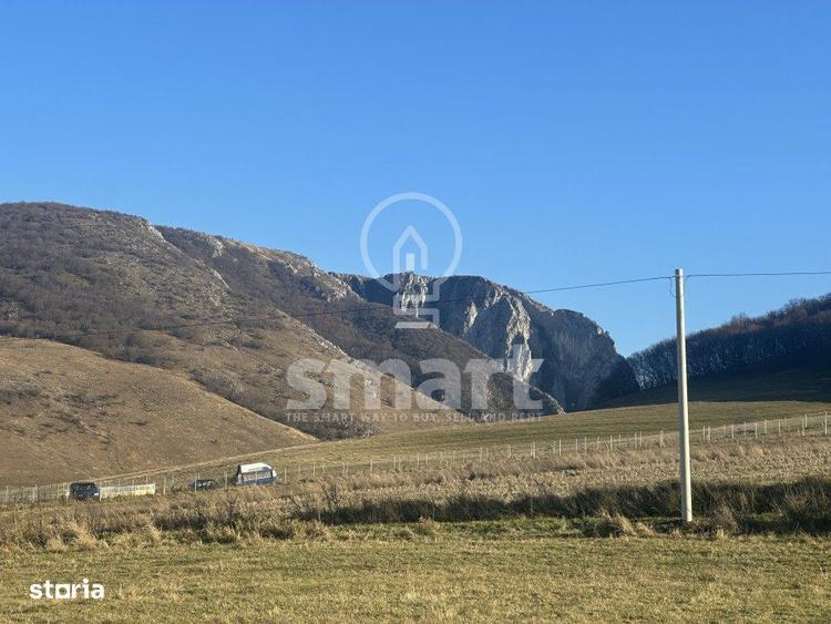 Teren intravilan cu priveliste spectaculoasa Petresti de Jos Cluj - 2