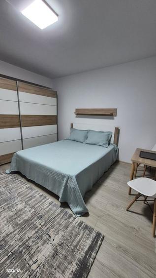 Garsoniera zona Mall Coresi - 14