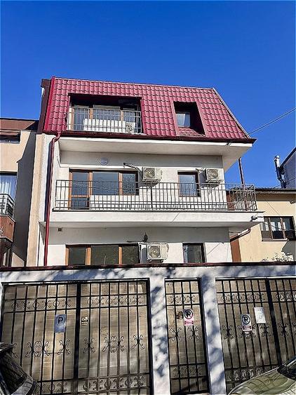 Vila de inchiriat-Finisaje la alegere-Renovata 2025-Destinatie multipla - 1