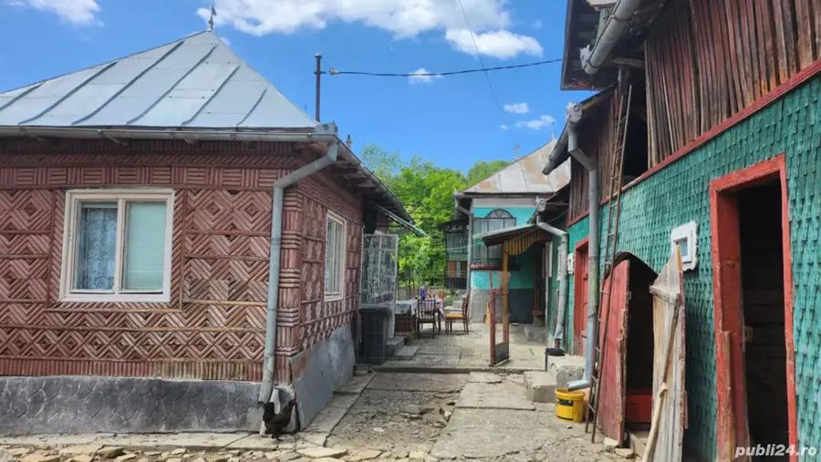 Vand 2 case + terenuri 9712mp in Barbule?u, Dambovi?a - 3