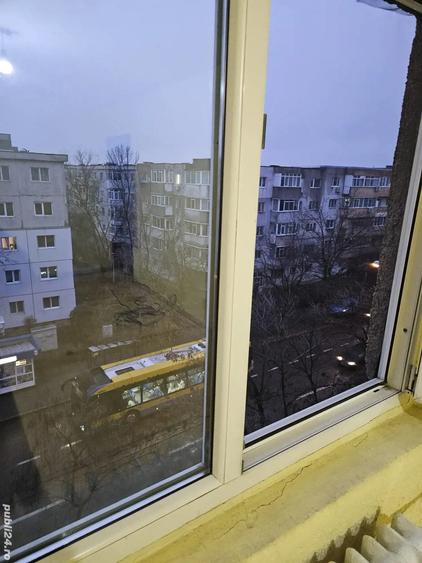 Vand ap.2 cam confort1A langa spitalul CFR,strada Domnisori. - 1