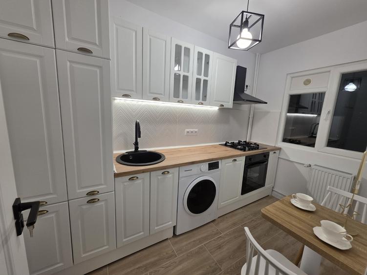 Titan, 5 minute metrou si parc IOR, pe Al. Adjud, 15 minute mall Park Lake - 3