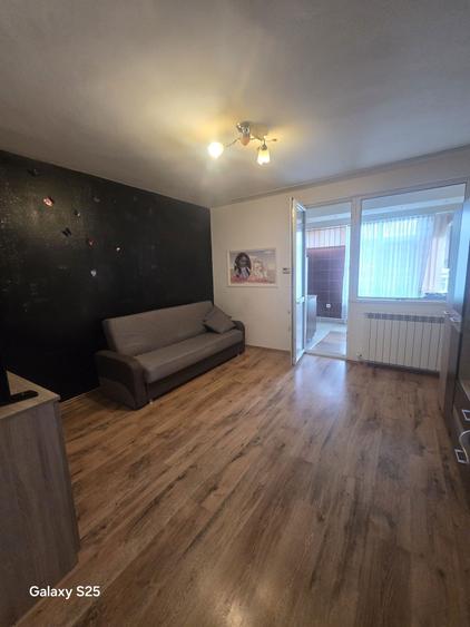 Inchiriez Garsoniera - 1