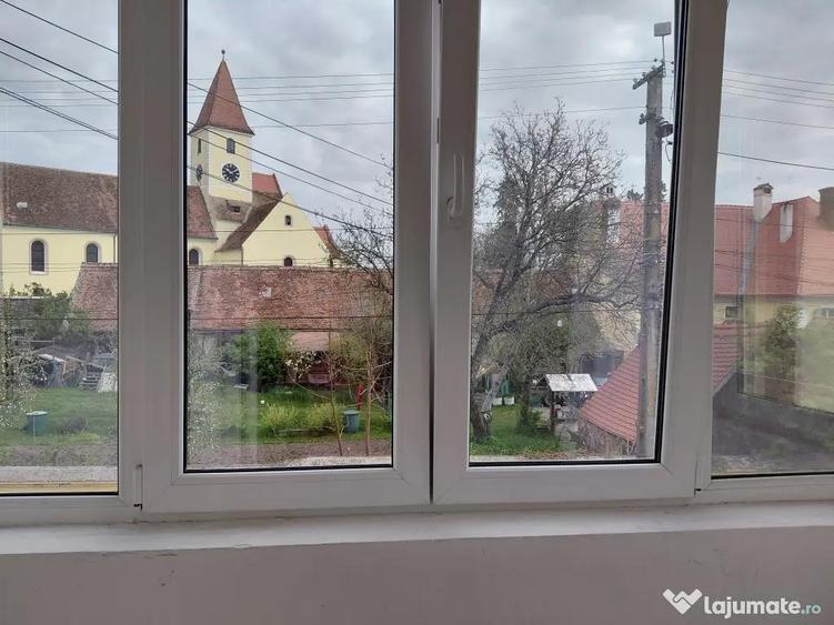 Inchiriez garsoniera decomandata - 1