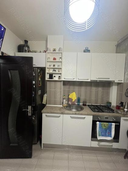 Apartament de vanzare - 3